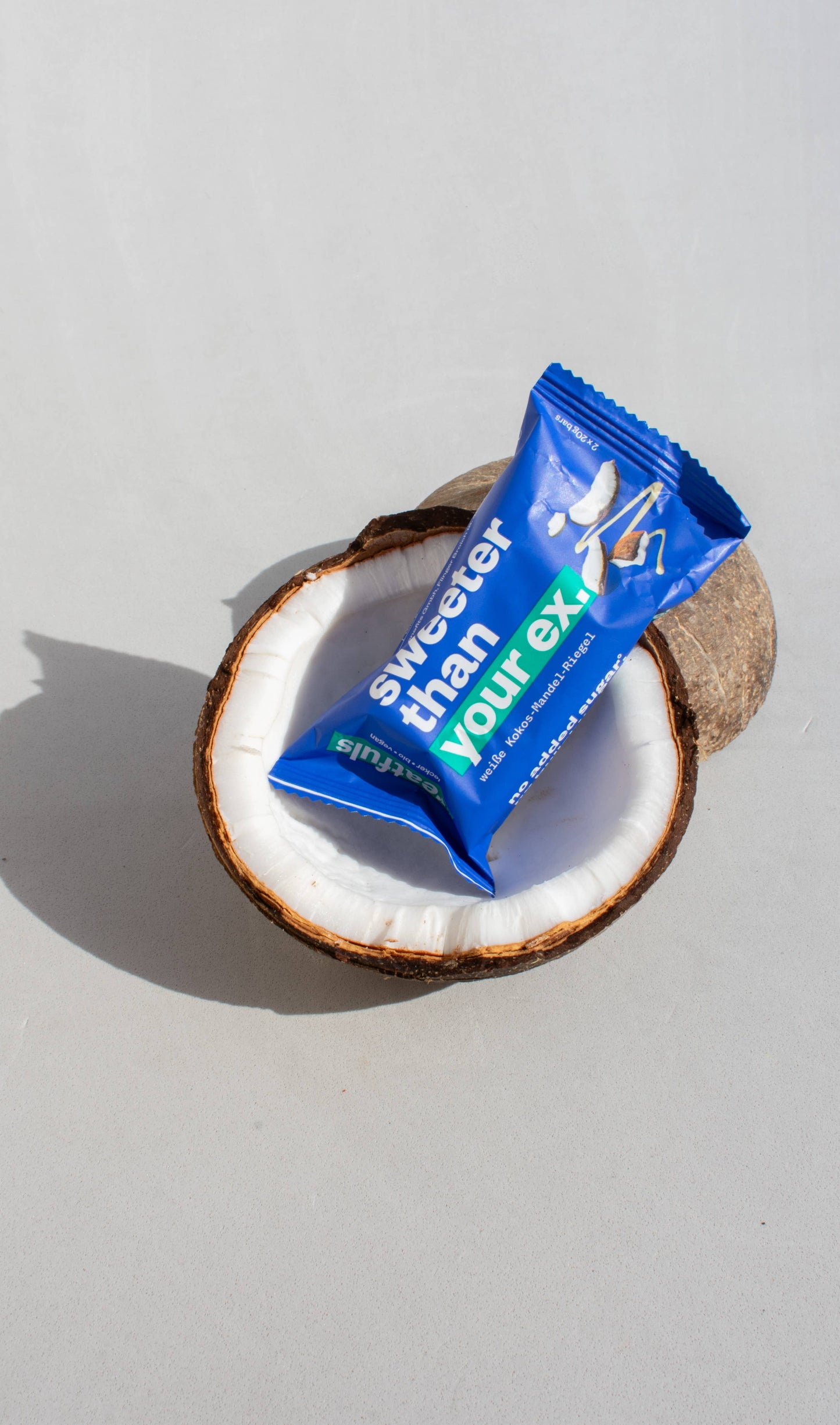 treatfuls - Weiße Schoko Kokosnuss-Mandel Riegel bio + vegan+ glutenfrei