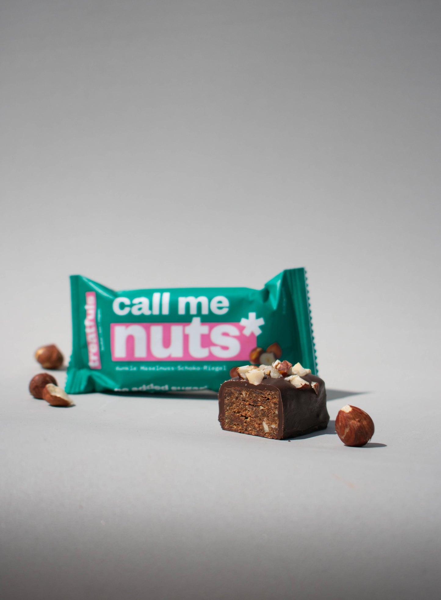 treatfuls - Dunkle Schoko-Haselnuss Riegel bio + vegan + glutenfrei